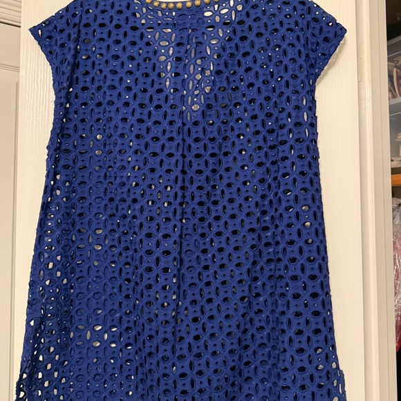 Lilly Pulitzer XL Bright Blue Eyelet Top w/ Gold Studded Neckline - Picture 2 of 3
